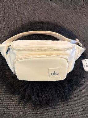 ALO Yoga Beige Crossbody Waist Bag